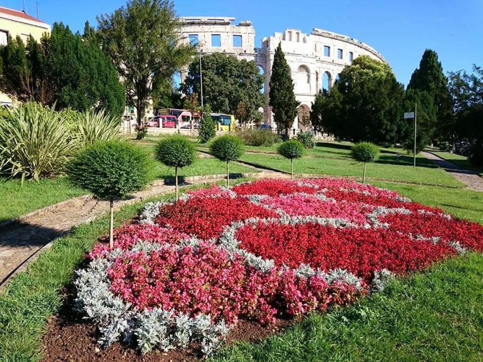 Karoca 2 * Pula